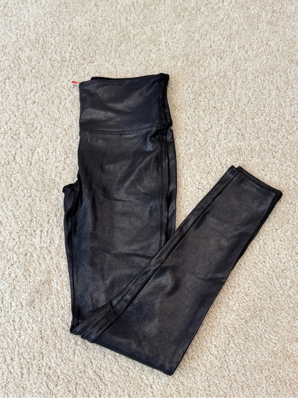🔹 SPANX Faux Leather Leggings Black High Rise Size Medium M - Picture 3 of 5